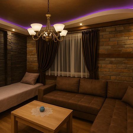 Unique Atmosphere With Golden Standard Design София Экстерьер фото