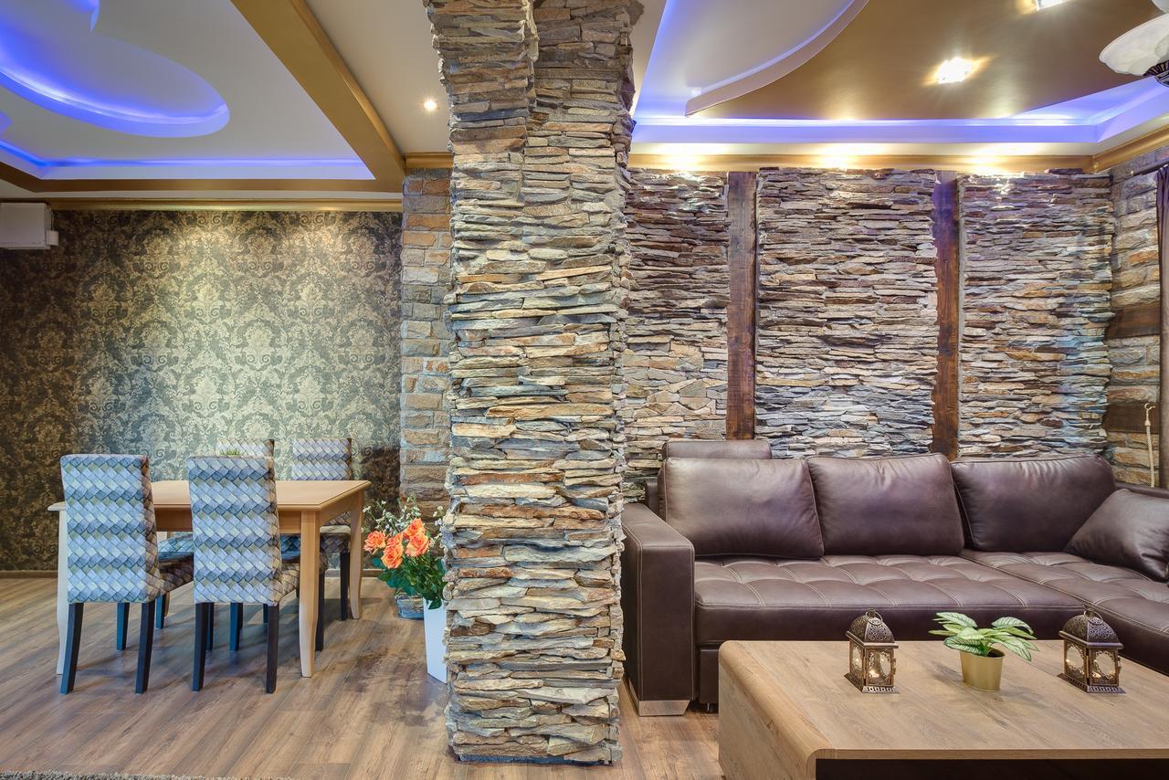 Unique Atmosphere With Golden Standard Design София Экстерьер фото