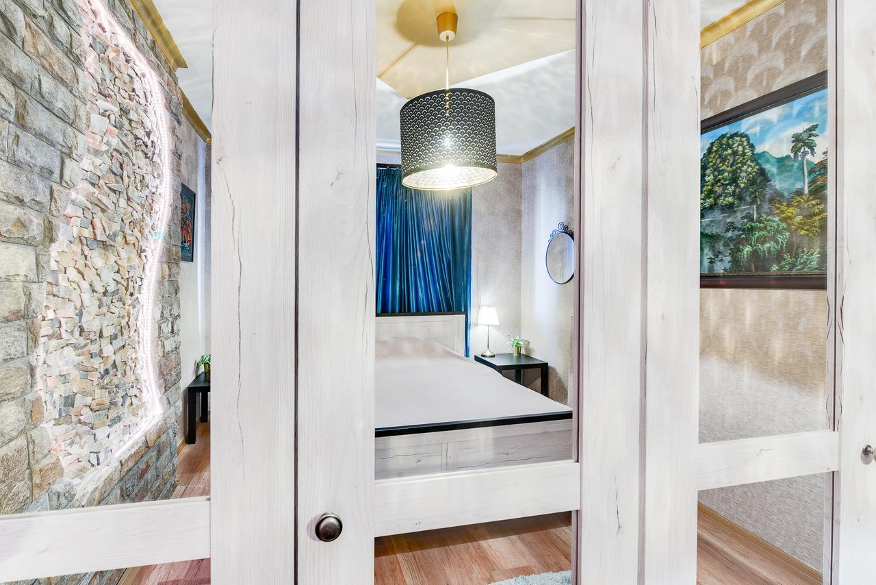 Unique Atmosphere With Golden Standard Design София Экстерьер фото