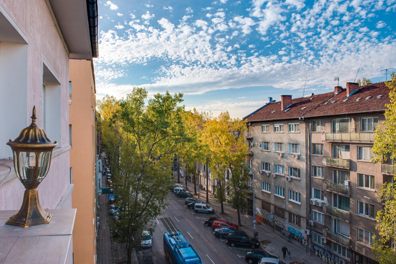 Unique Atmosphere With Golden Standard Design София Экстерьер фото